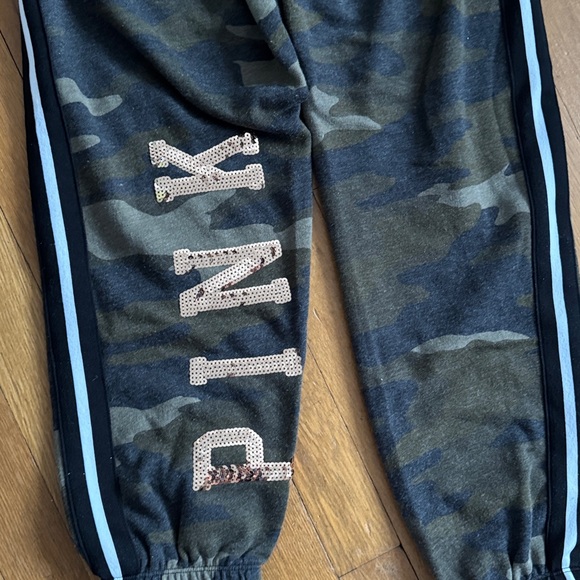 PINK VICTORIA’S SECRET MILITARY CAMO JOGGERS SWEATS TUXEDO STRIPE SEQUINS SMALL - Picture 10 of 12